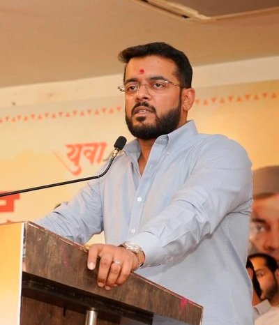 पुर्वेश प्रताप सरनाईक